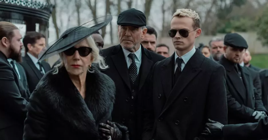 15 остросюжетных сериалов, которые можно просмотреть залпом от кинокритика