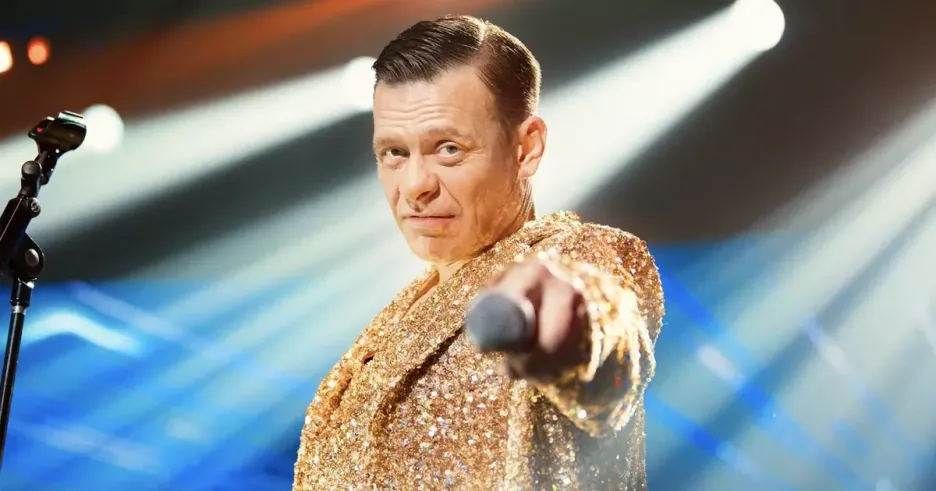 фото для статьи Павел Майков проявит свои музыкальные способности в сериале «Папа Миа»