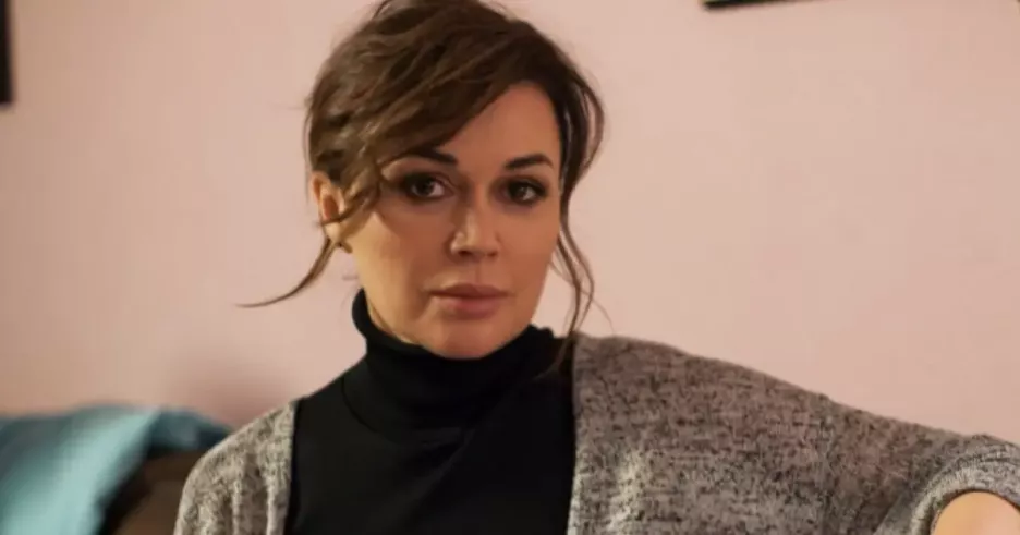 фото для статьи На НТВ покажут сериал «Приставы», в котором свою последнюю роль сыграла Анастасия Заворотнюк
