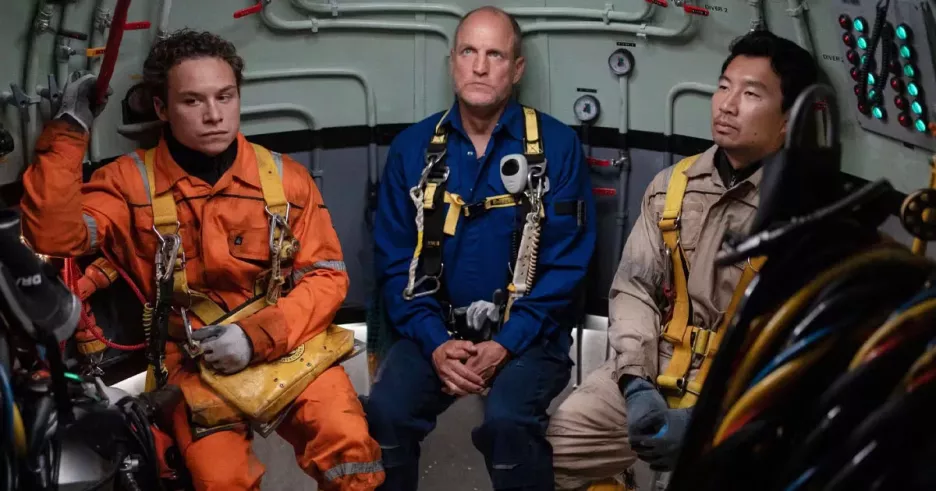 фото для статьи Вуди Харрельсон и Симу Лю делают «последний вздох» в напряженном трейлере фильма