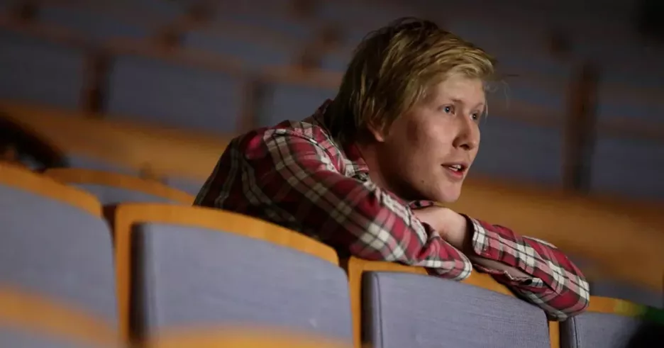 фото для статьи Для экранизации цикла «Трансгуманизм Inc.» Виктора Пелевина задействуют искусственный интеллект