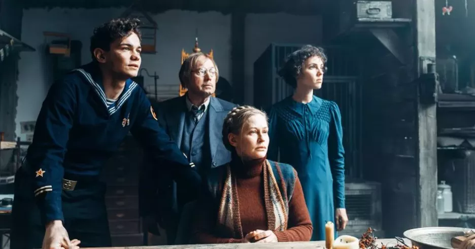 фото для статьи Юлия Пересильд и Виктор Сухоруков появились в ролике о съемках фильма «Красавица»