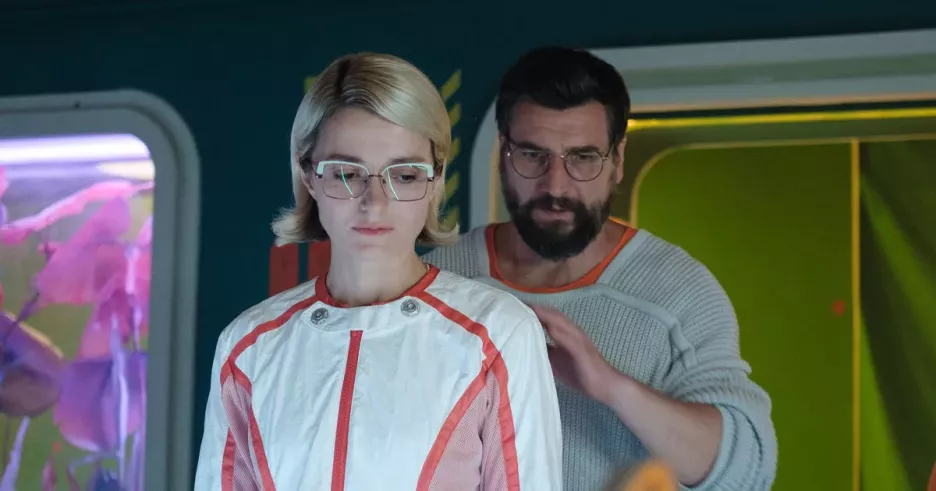 фото для статьи Надежда Михалкова и Александр Лыков играют родителей очеловечившихся «Смешариков»