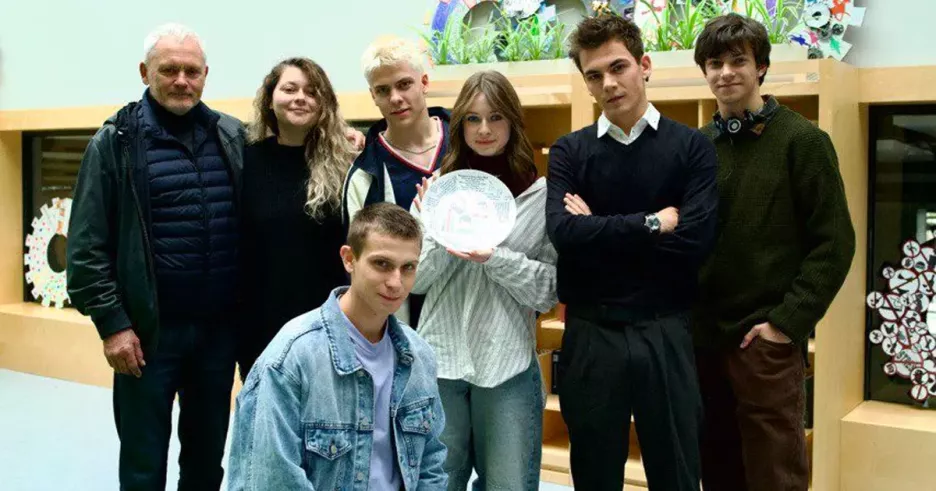 фото для статьи Анфиса Чехова и Екатерина Волкова исполнят роли родителей в новой подростковой мелодраме