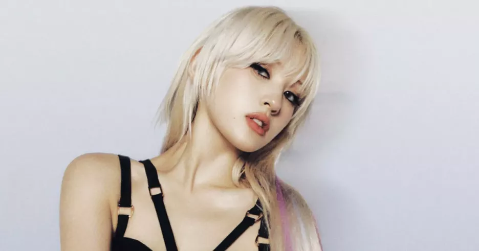 фото для статьи Актерский дебют Чон Соми состоится в музыкальном хорроре «Идеальная девушка»