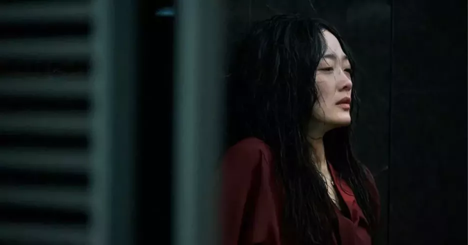 фото для статьи Ли Ю Ми и Чон Со Ни собираются убить Чана Сын Джо в дораме «Ты – убийца»