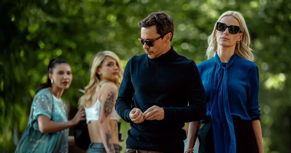 Аглая Тарасова, Павел Деревянко и Кристина Бабушкина возвращаются в Москву в продолжении «Беспринципных»