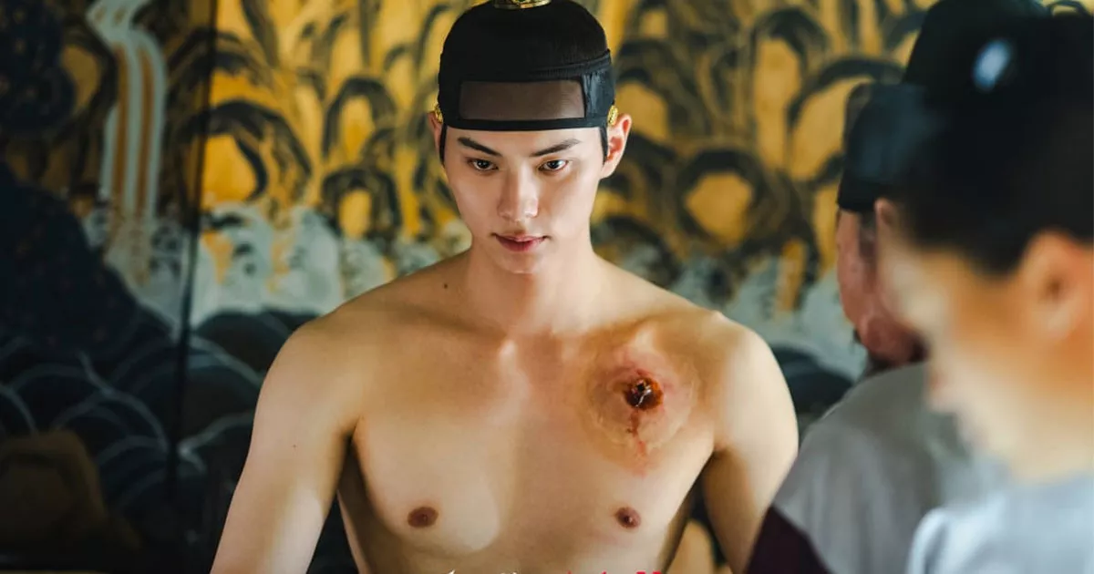 «Я работаю ради еды»: гурман Ли Чэ Мин о роли в дораме «Шеф-повар тирана»