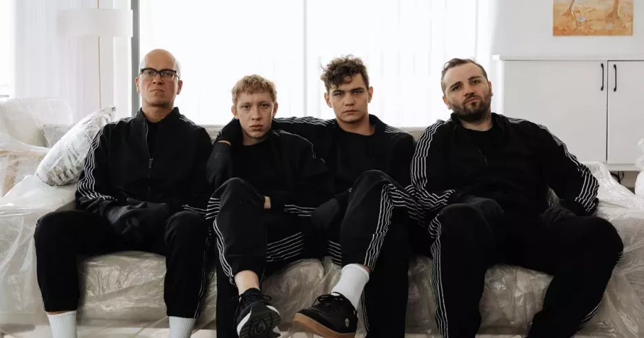 фото для статьи Звезды «Слова пацана» пересеклись в Турции на съемочной площадке триллера «Пропавший»