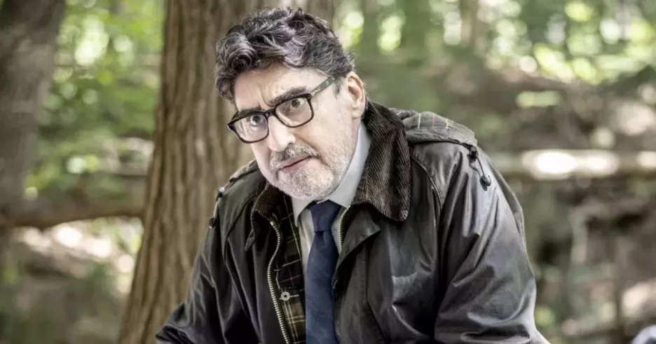 фото для статьи «Район»: в сериале от создателей «Очень странных дел» потусторонние силы хотят лишить стариков времени