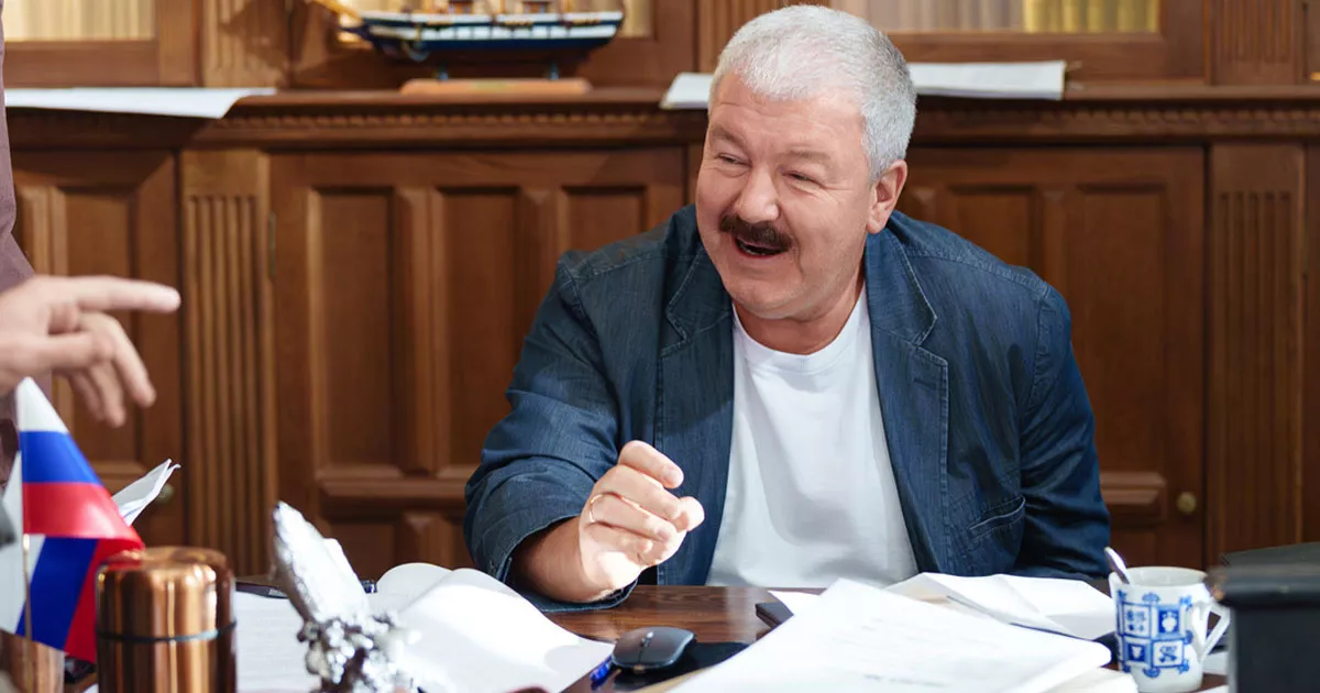 Александр Робак отправился в Сочи сниматься в комедийном детективе «Отдел резонансных дел»