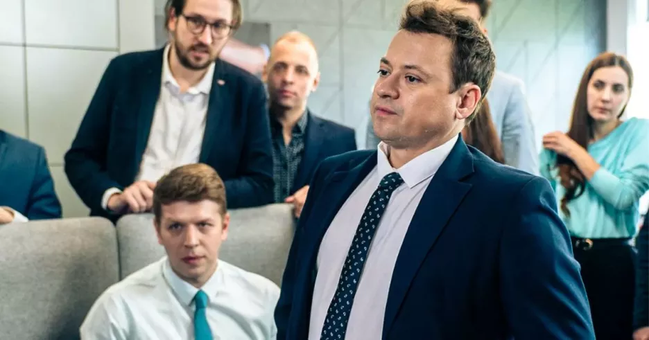 фото для статьи Когда на ТНТ выйдет продолжение 10 сезона комедийного сериала «СашаТаня»?