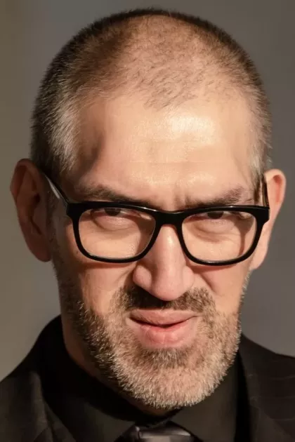 Гарик Айвазов