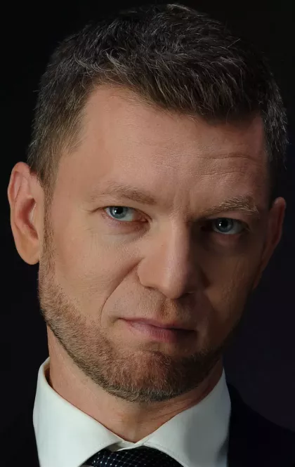 Олег Вебер