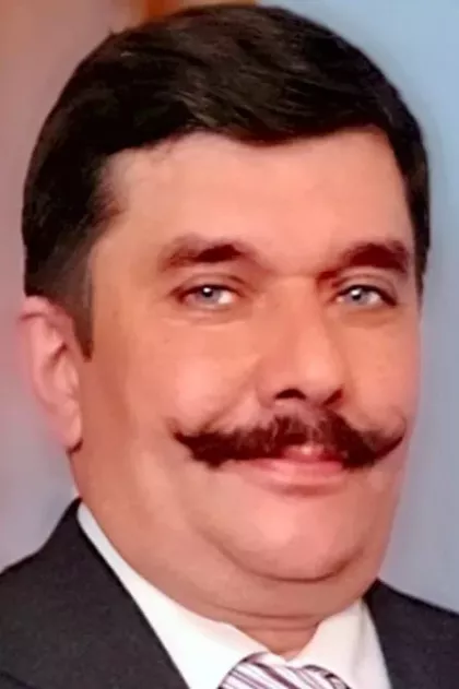 Виктор Захаров