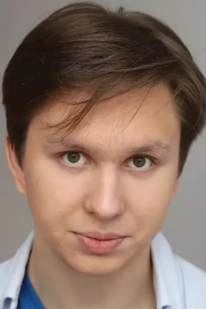 Александр Булатов