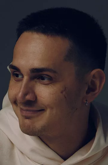 Илья Ломанов