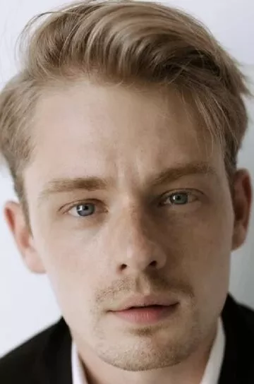 Артём Жданов