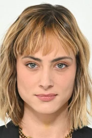 Нора Арнезедер