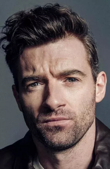 Стюарт Мартин