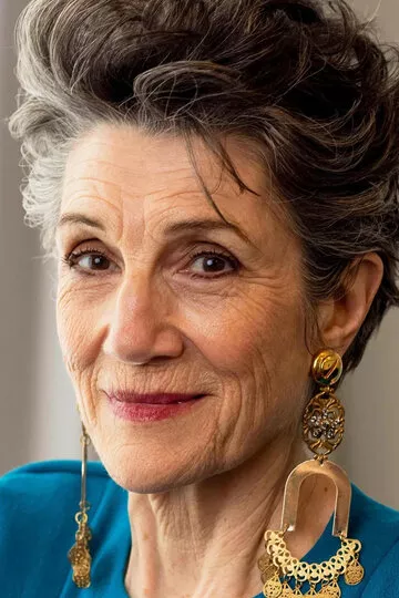 Харриет Уолтер