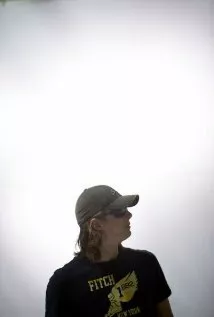 Олли Робинсон