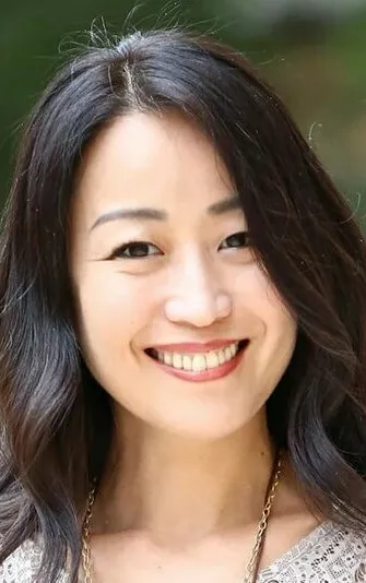 Аюми Такано