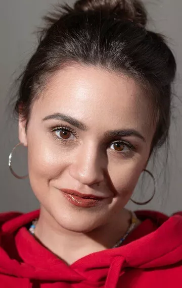 Юлия Зорина