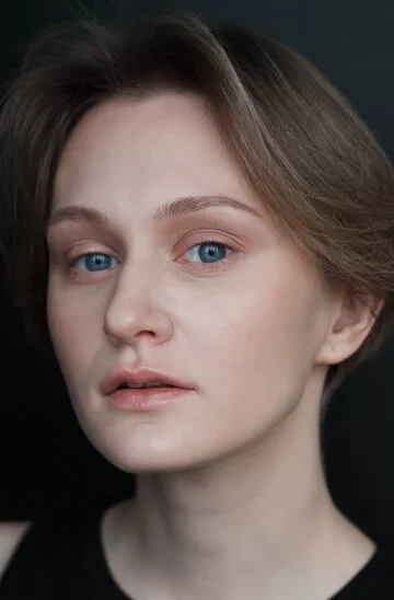 Наташа Пахомова