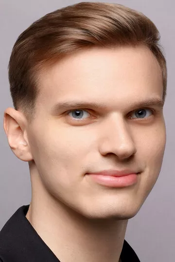 Александр Базалеев