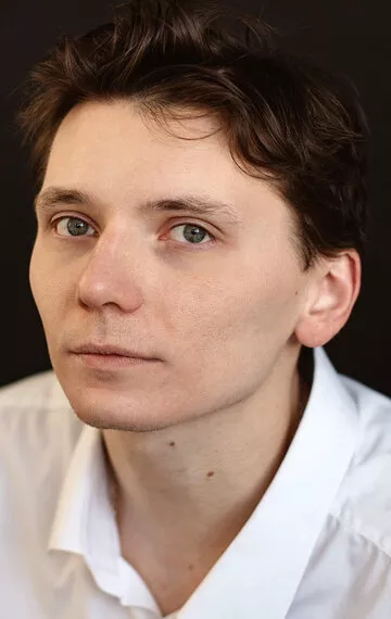 Дмитрий Честнов