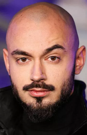 Виктор Дорованту