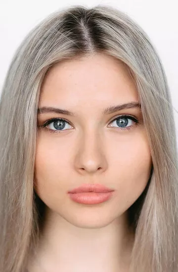 Полина Шенаева