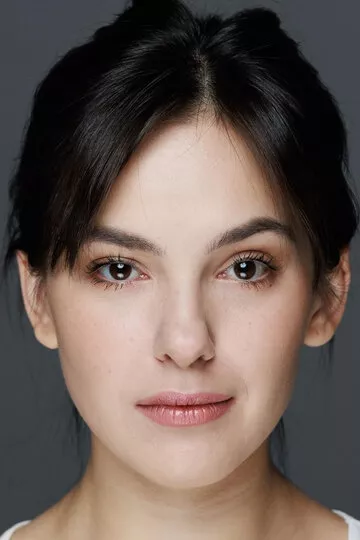 Арина Южанинова