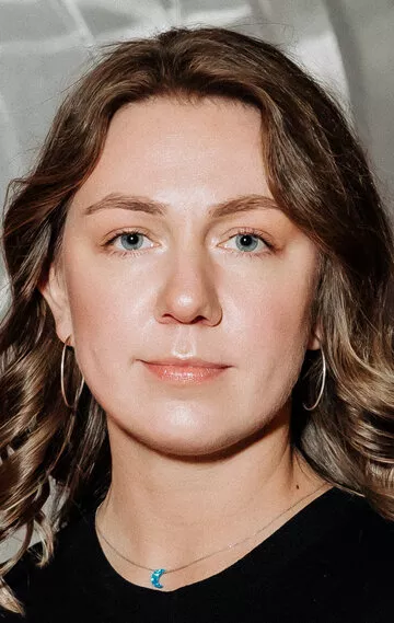 Полина Гассельблат