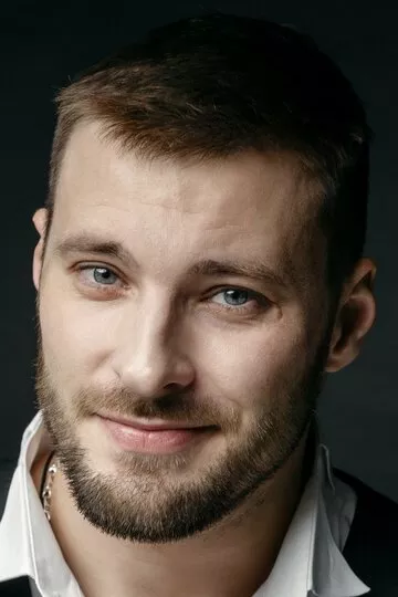 Александр Ломов