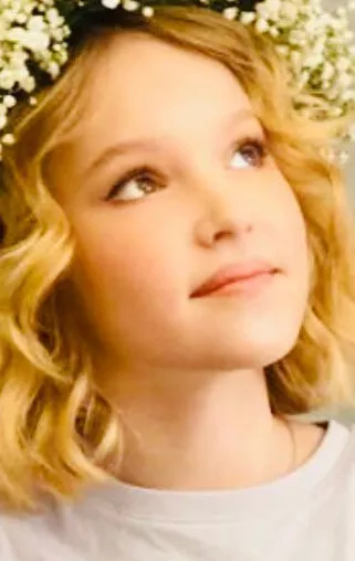 Арина Белова