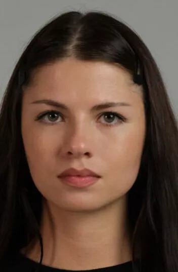 Анна Кручинова