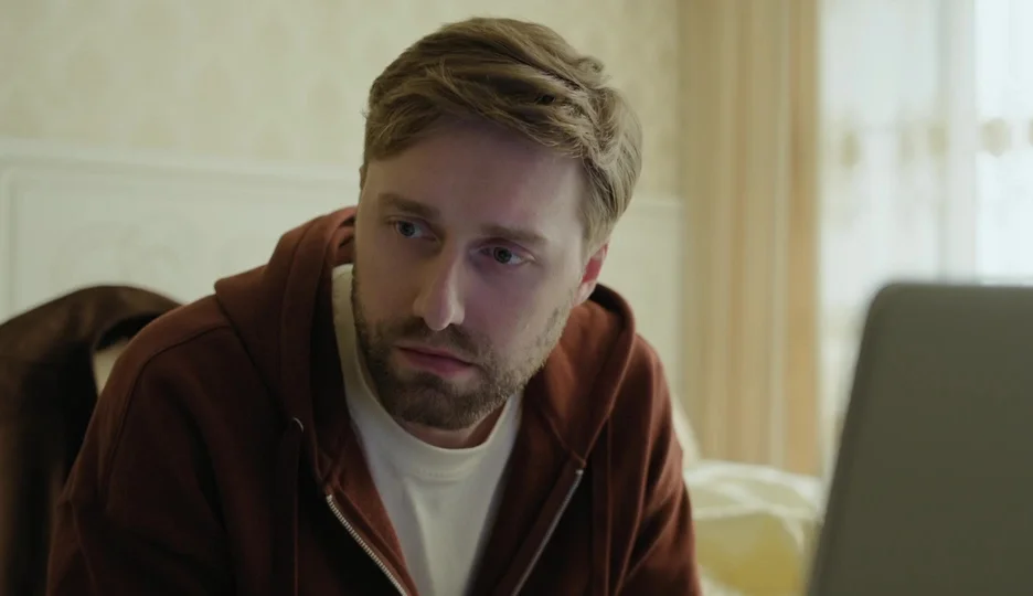 Описание 3 серии сериала Спаси меня снова