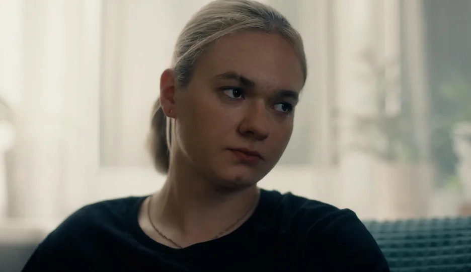 Описание 2 серии сериала Трудная 2 сезон. Неприкасаемая